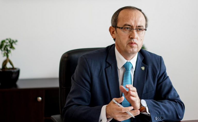 Avdullah Hoti: Zgjidhje është ulja e çmimit të energjisë, jo ndarja e ndihmave