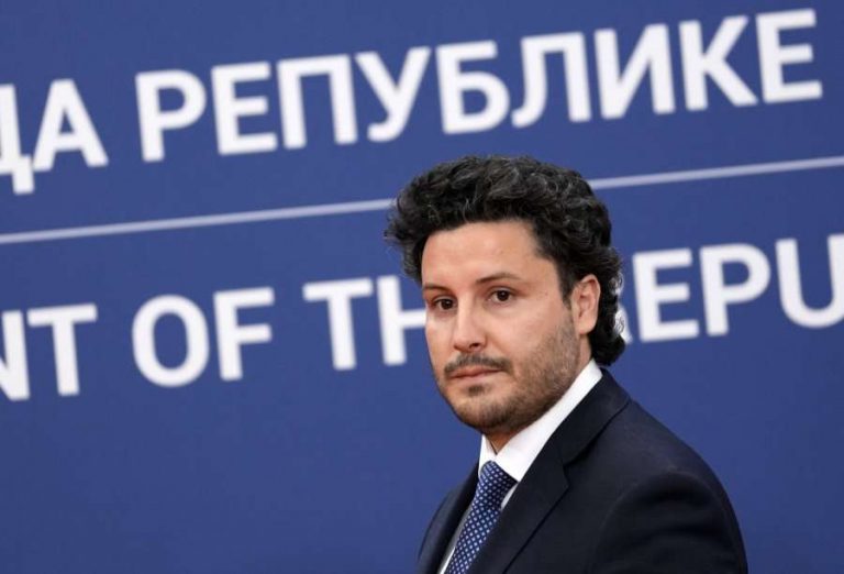 Abazoviqi flet shqip nga Beogradi