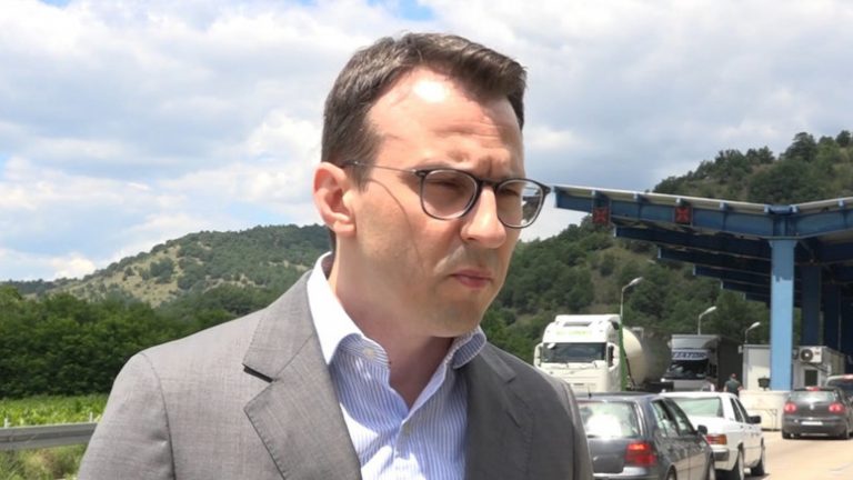 Petkoviqi reagon për kryetarët e rinj të komunave në veri të Kosovës