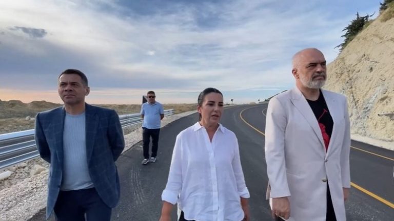 Shmanget trafiku i Vlorës, rruga e re shkurton udhëtimin drejt jugut