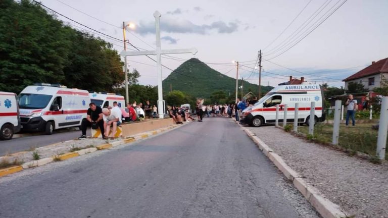 E konfirmon Policia e Kosovës – Nuk ka polic e as qytetar të plagosur