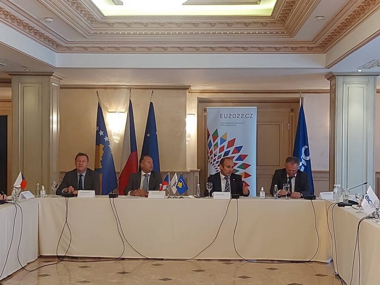 Ambasadori çek: Vendi ynë do fokusohet në dialogun Kosovë-Serbi, e ardhmja e tyre është në Evropë