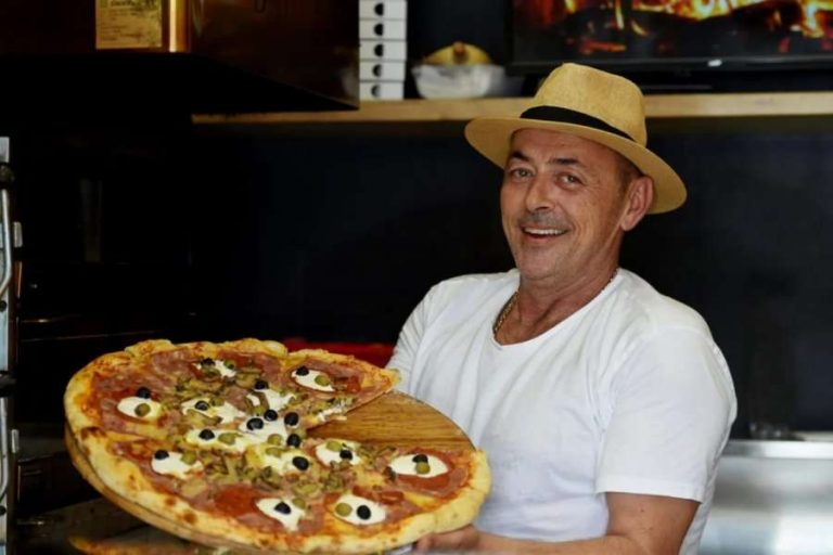 Bukëpjekësi prizrenas trondit Kroacinë me çmimet e picave që shkojnë deri në 65 euro