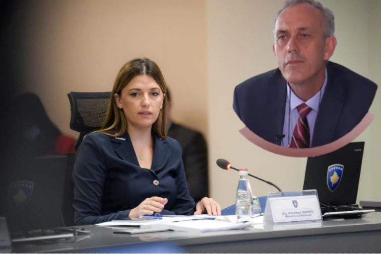 Haxhiu reagon pasi Kryeprokurori i Gjakovës kapet në flagrancë, pyetjet e testit në vend të kandidates ia dërgon gazetares