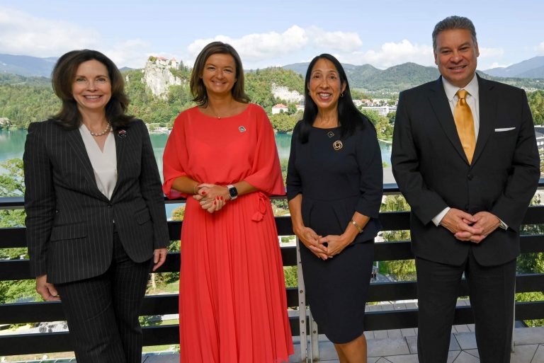 Sllovenia emëron emisar special për Ballkanin Perëndimor