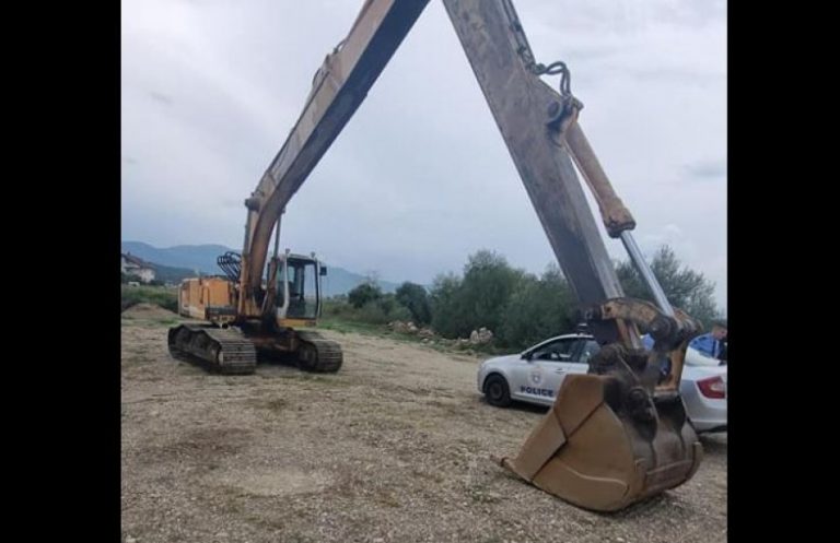 Sekuestrohen mjetet e rënda të kompanisë që degradonte lumin Drin në Prizren