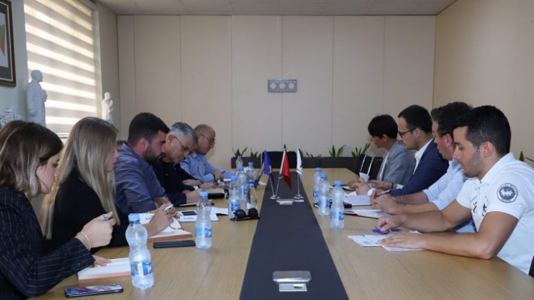 KEDS fillon takimet intensive me institucionet për kursim të energjisë elektrike