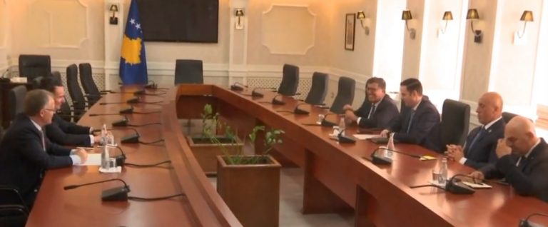 Nis takimi Kurti, Haradinaj, Abdixhiku