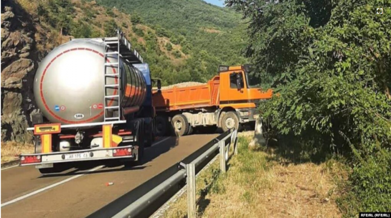 Daniel Serwer: Me vendosjen e reciprocitetit mund të ketë trazira me urdhër nga Beogradi