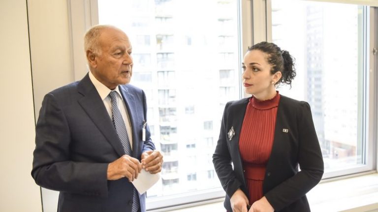 Osmani kërkon përkrahjen e Ligës Arabe në sigurimin e njohjeve të reja për Kosovën