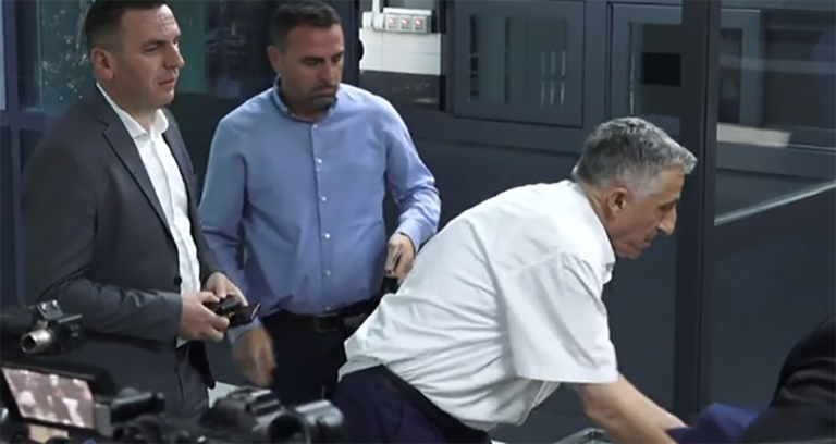 Këshilli Grevist arrin në Qeveri, nis takimi me Kurtin