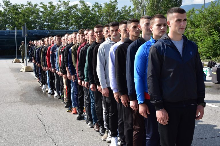 308 rekrutë të FSK-së e fillojnë trajnimin bazik