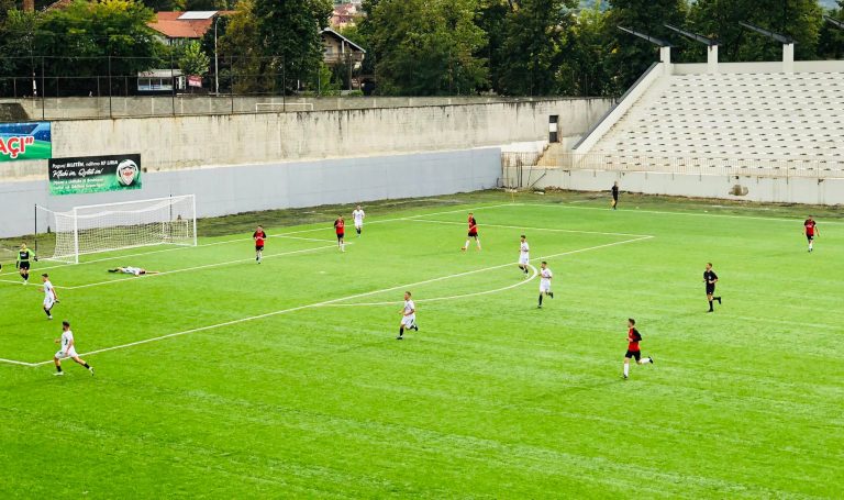 Opoja mposhti Arbanën 2 : 0