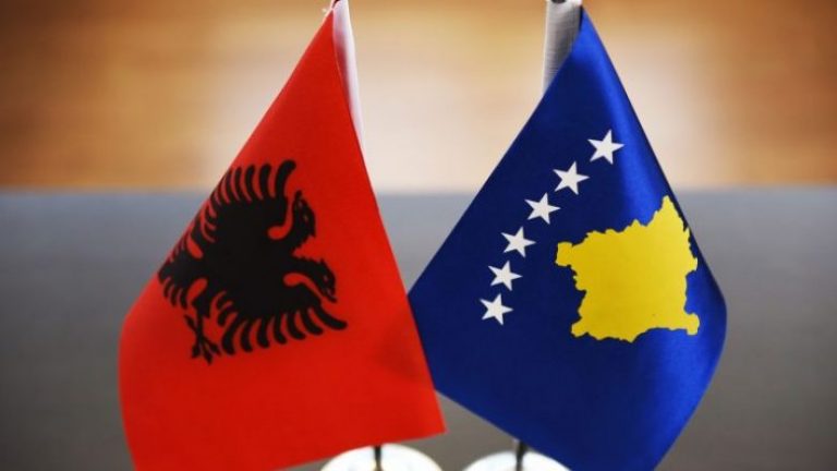 ​Mbledhja e përbashkët e dy kuvendeve Shqipëri- Kosovë në nëntor