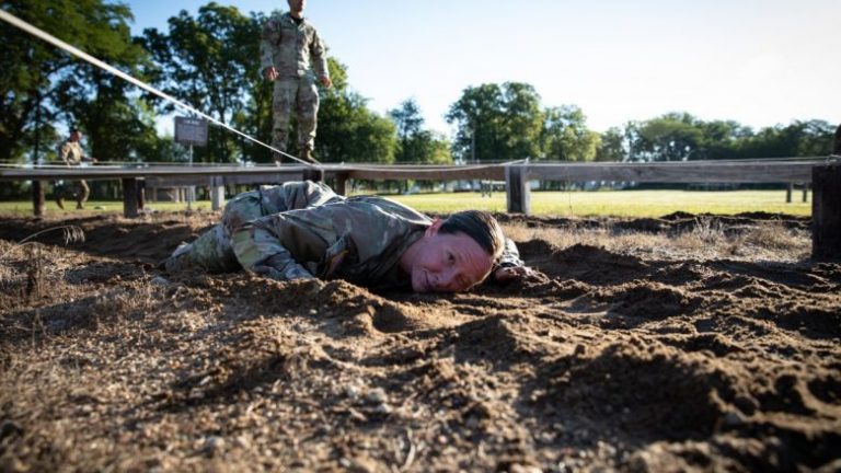 FSK dhe ushtarët amerikanë me aktivitete për mbrojtje nga sulmet ajrore