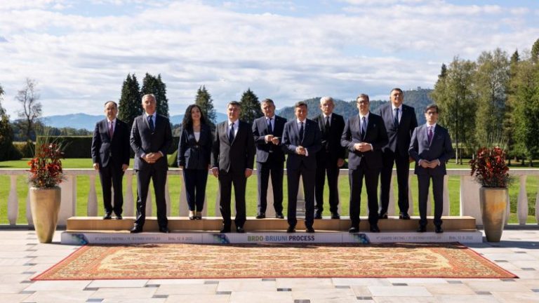 Vjosa Osmani: Në Brdo-Brion u fol njëzëri për liberalizimin e vizave