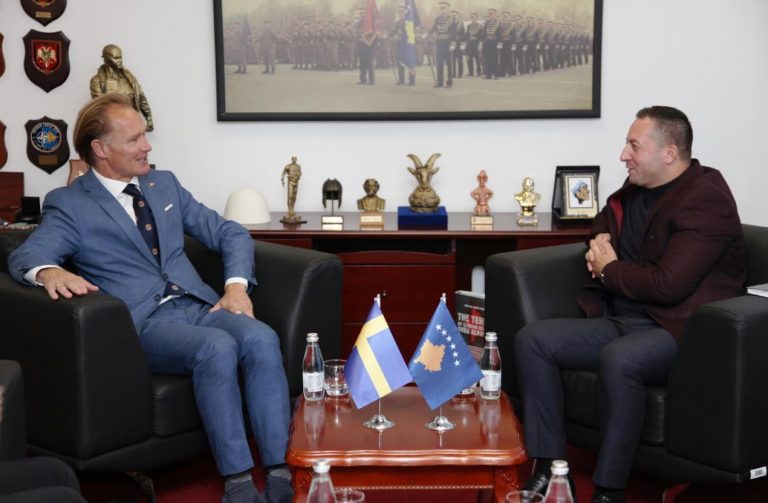 Mehaj pret në takim ambasadorin e Suedisë në Kosovë