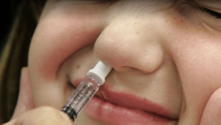 OBSH rekomandon vaksinat përmes hundës, thotë se ndihmojnë në kontrollin e pandemisë