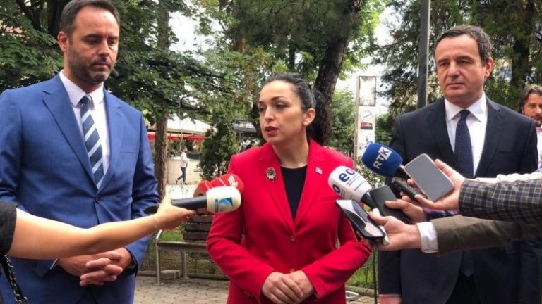 Krerët shtetërorë të Kosovës, kujtojnë Nënën Terezë në 25 vjetorin e vdekjes së saj: Ishte nëna e madhe e gjithë botës