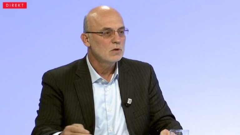 Rexhaj: Gjendja e arsimit në Kosovë më e rëndë se gjendja e arsimtarëve