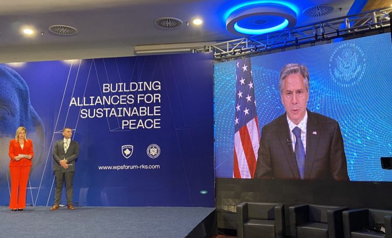 Blinken thotë se lufta në Kosovë u fitua sepse aleanca ishte e bashkuar dhe e fortë