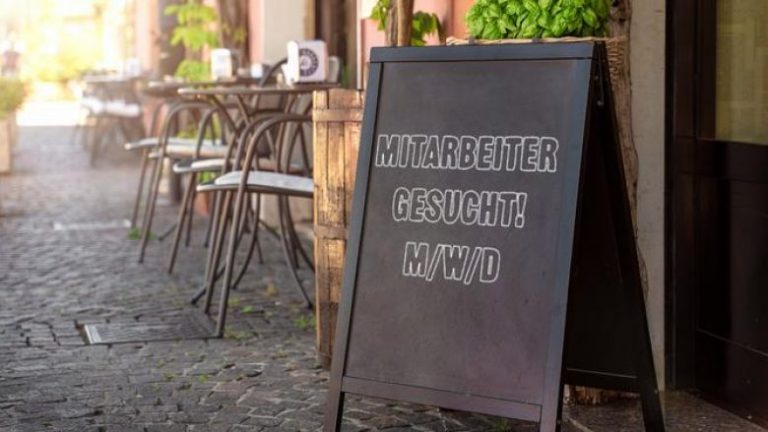 Gjermania ka nevojë urgjente për punëtorë të kualifkuar, priten lehtësime për qytetarët e vendeve jashtë BE-së