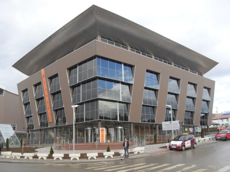 Paralajmëruan protestë, MASHT e fton në takim SBASHK-un