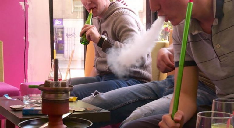 Ndalohen “Shisha Baret” afër shkollave në Malishevë
