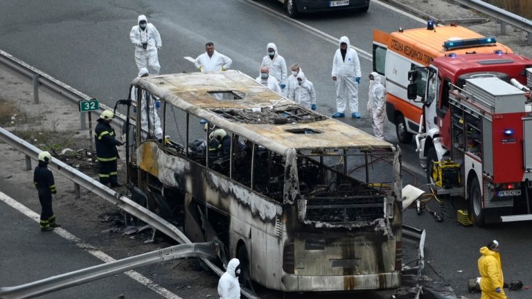 Një vit nga tragjedia në Bullgari, familjarët kërkojnë zgjerimin e hetimeve