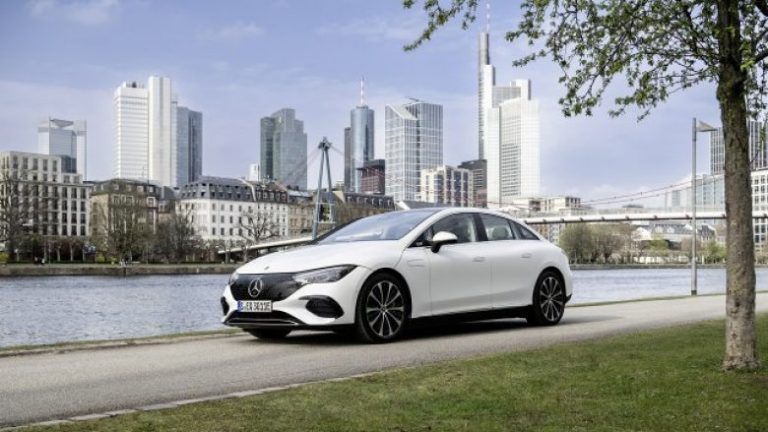 Mercedesi zbret çmimet në tregun kinez