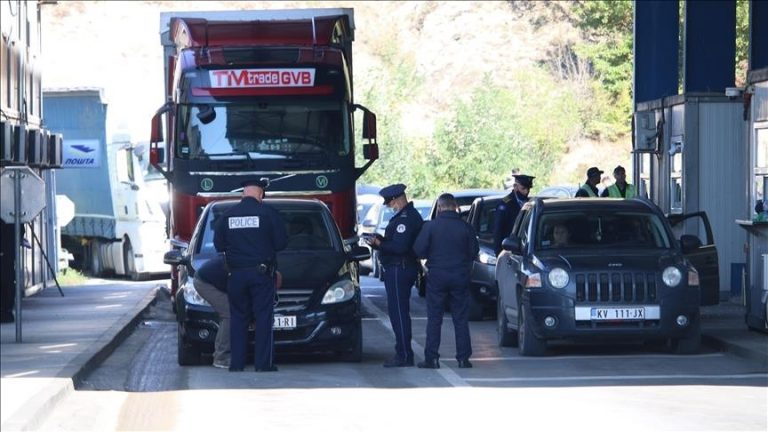 Senatorët amerikanë: Mosarritja e marrëveshjes për targat vë në rrezik paqen në Kosovë