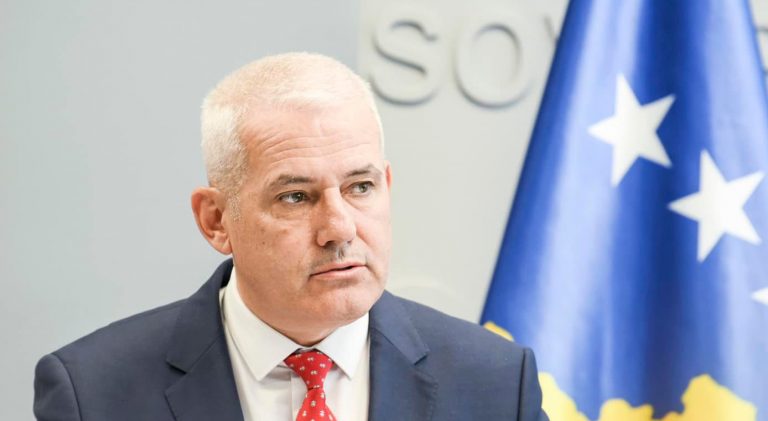 Sveçla thotë se ka elemente të Rusisë në veri të Mitrovicës