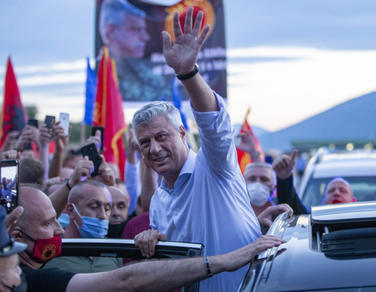 “Kjo s’është lamtumirë, por vetëm mirupafshim” – Kjo ishte deklarata e fundit e Thaçit para nisjes në Hagë