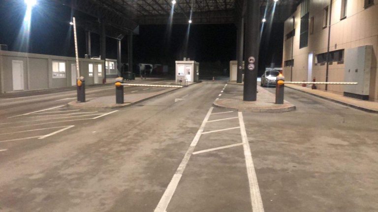 Mbyllet edhe pika kufitare në Merdarë