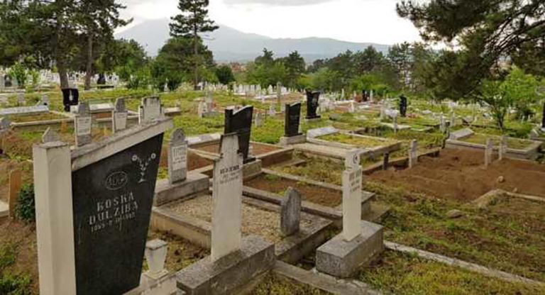 Lokacioni i varrezave të reja i bartet në pronësi komunës së Prizrenit