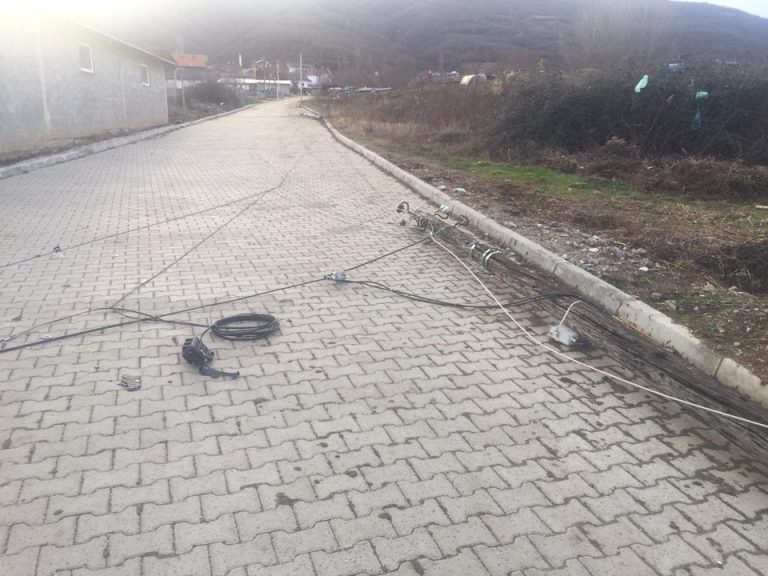 Erërat e forta dhe reshjet e shiut, KEDS: Prizreni me dëme në rrjetin elektrik