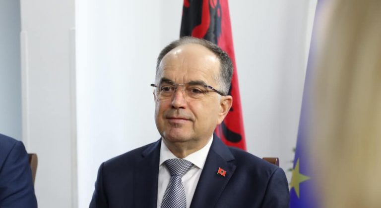 Begaj uron liberalizimin e vizave: Arritje e vonuar