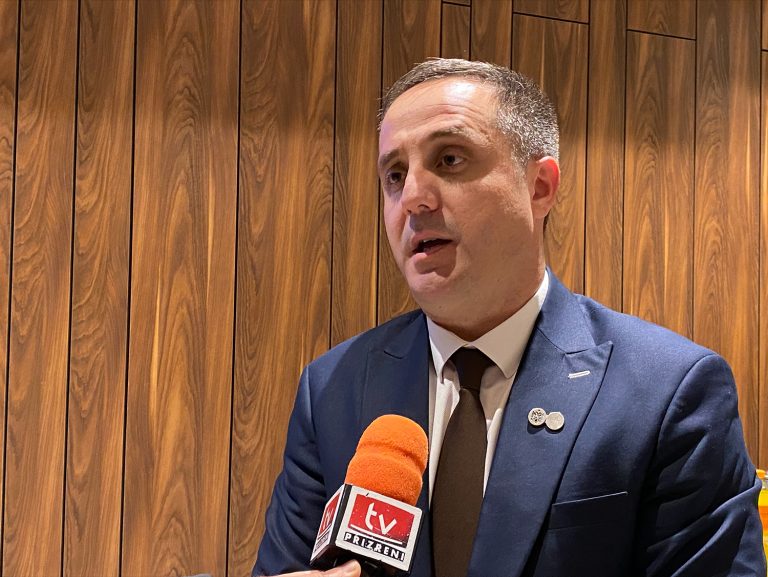 Selmanaj: Turpi nuk paska fund