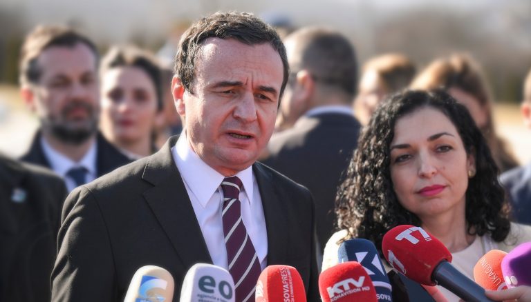 Kryeministri Kurti: Pasaportës po i shtohet vlera, e shtetit dinjiteti