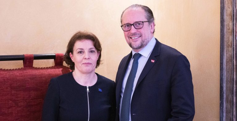 Ministri i jashtëm austriak: Po sigurohem të dëgjojë lëvizje pozitive në dialogun Kosovë-Serbi