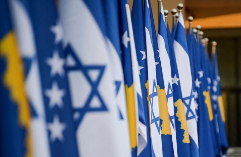 Kosovarët nga e hëna mund të udhëtojnë pa viza në Izrael