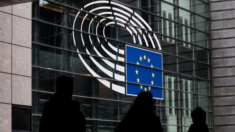 Të enjten debatohet në Parlamentin Evropian mbi marrëdhëniet Kosovë-Serbi