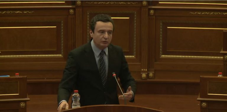 Kurti, PDK-së e LDK-së: Ju po thoni që kam dështuar në Ohër, kurse Cholleti ma uroi suksesin