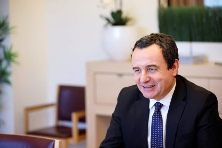 Kurti premton investime 250 milionë euro në sport pasi Kosova fitoi organizimin e Lojërave Mesdhetare