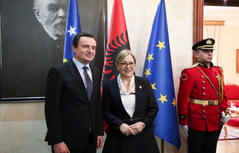 Nikolla: E mbështet dialogun si rrugën e vetme për njohje të ndërsjellë