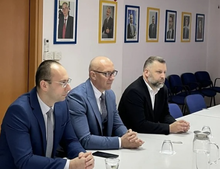 BE shpreh keqardhje që Lista Serbe nuk shfrytëzoi të drejtën për pjesëmarrje në zgjedhje