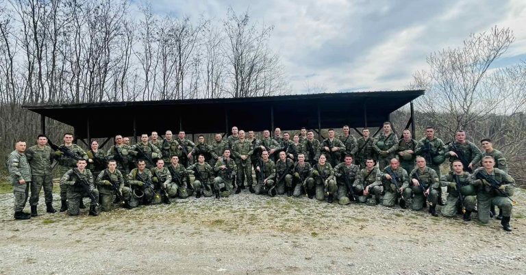 Avancohen liderë të rinj të Ushtrisë së Kosovës
