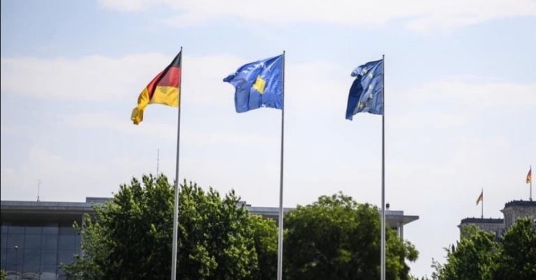 Ambasada gjermane i kërkon Kurtit të mos i ndërtojë urat mbi Ibër