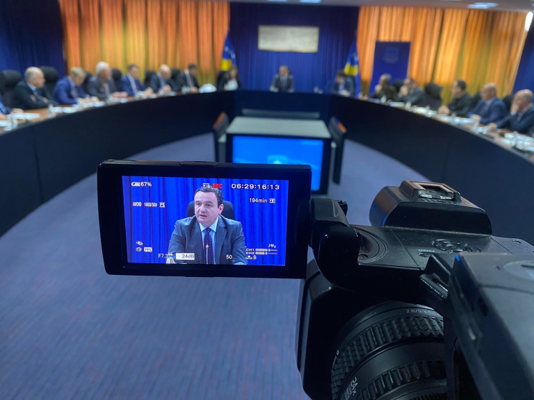 Më shumë se gjysma e kryetarëve të komunave bojkotuan ftesën për takim nga kryeministri Kurti