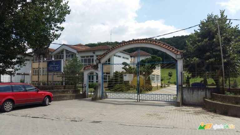 Suhareka kërkon kompani private për punën që mund ta bëjnë institucionet